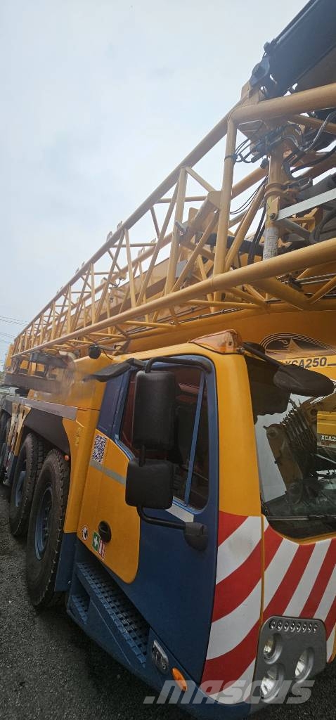 Demag AC 300-6 Mobiilinosturit