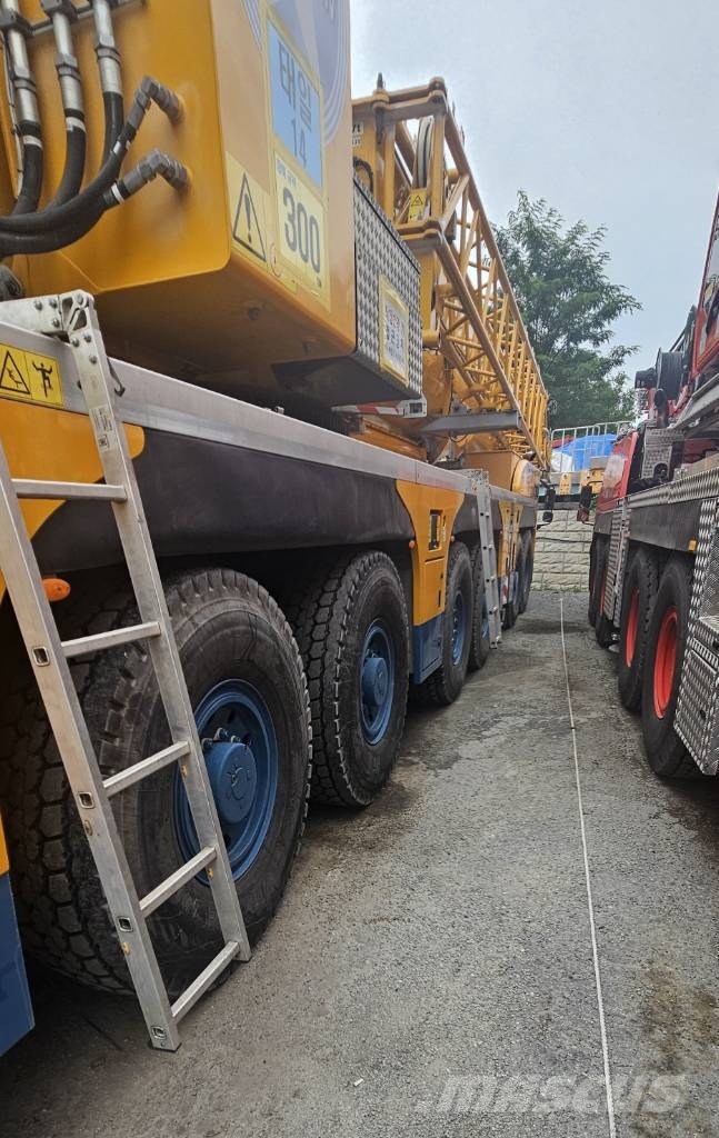 Demag AC 300-6 Mobiilinosturit