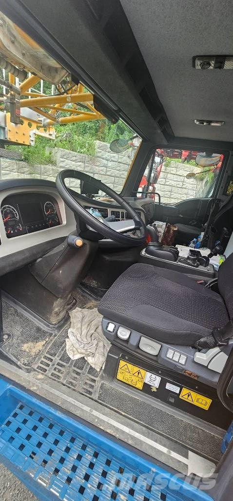 Demag AC 300-6 Mobiilinosturit