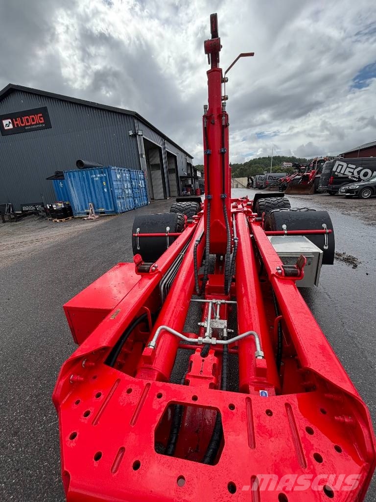 Bigab B 20 Anhänger mit Hakenlift