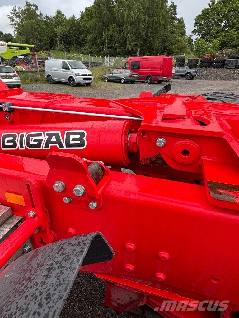 Bigab B 20 Anhänger mit Hakenlift