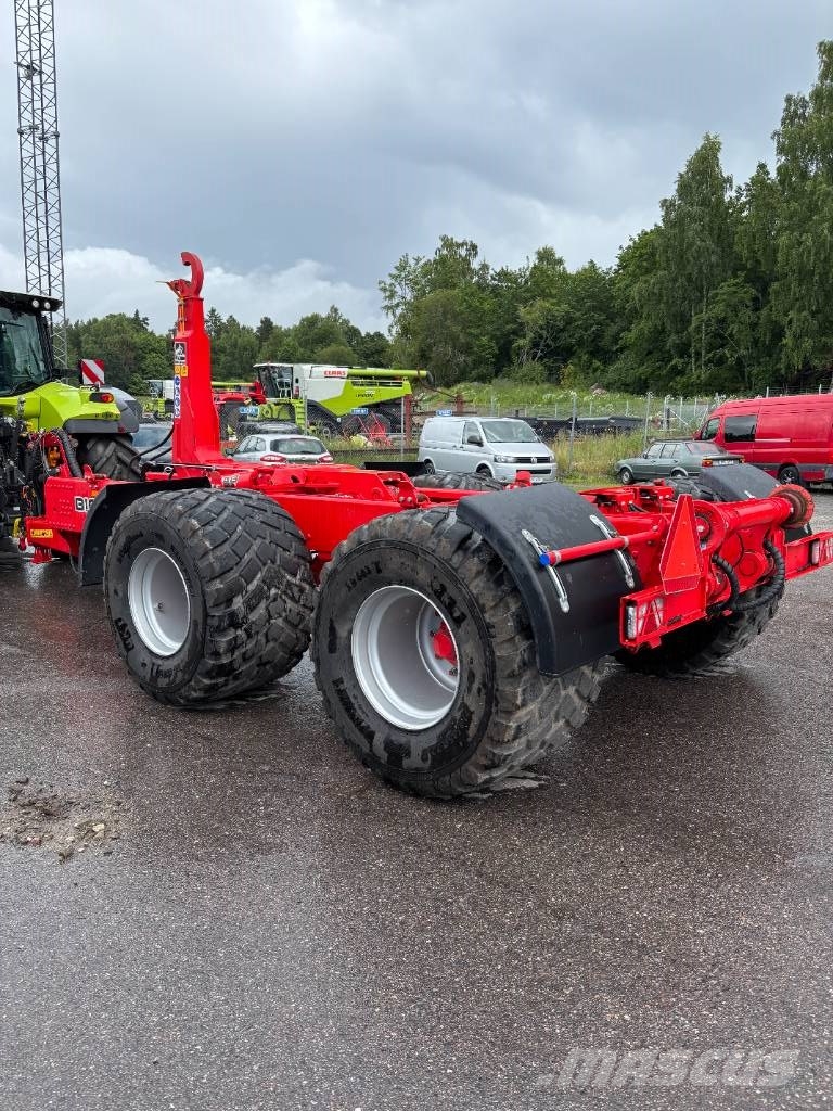 Bigab B 20 Anhänger mit Hakenlift