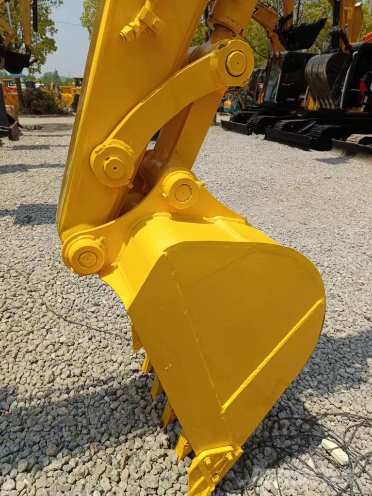 Komatsu PC 70 Minibagger < 7t