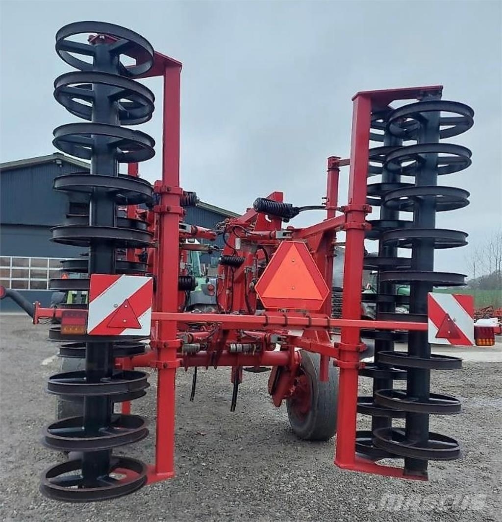 Horsch Terrano 4 MT Cultivadoras
