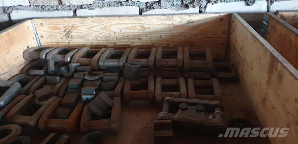Olofsfors 700 track elements Clark Olofsfors parts Lánctalpak, láncok és futóművek