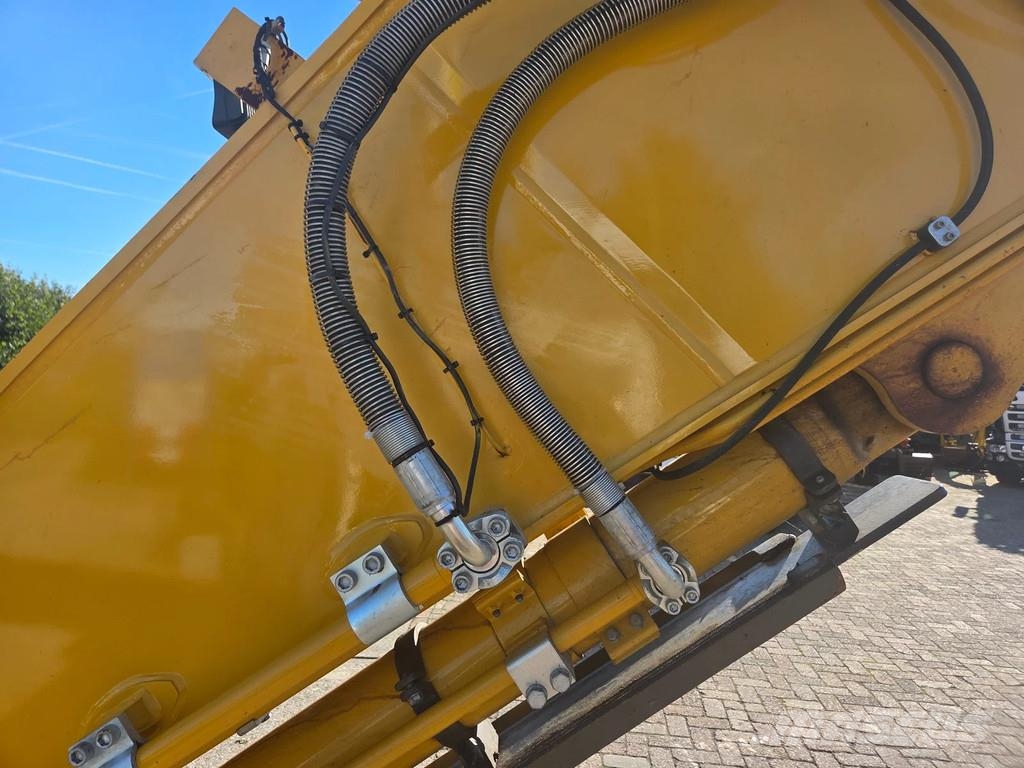 SDLG E6305H, 2025, 551 uur, ALS NIEUW! Vikšriniai ekskavatoriai