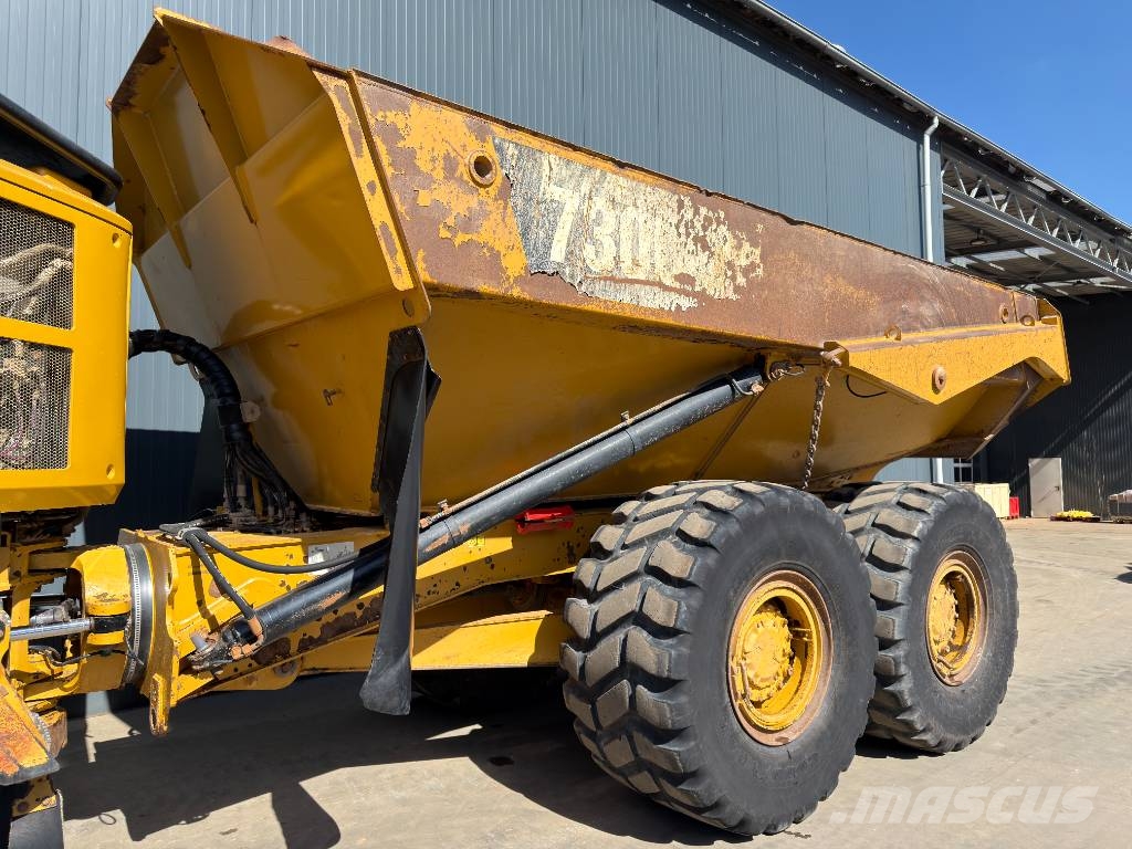 CAT 730C2 Tombereau articulé