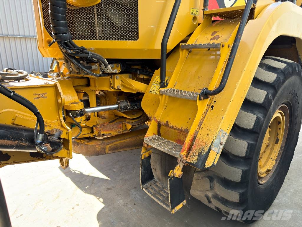 CAT 730C2 Tombereau articulé