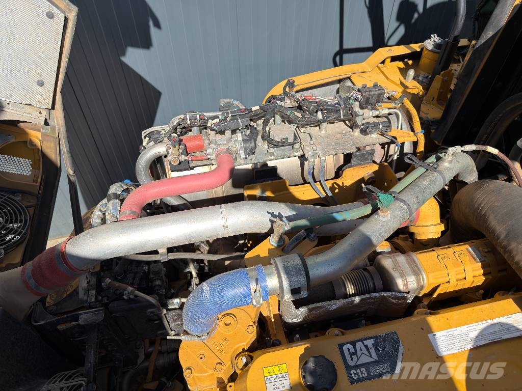 CAT 730C2 Tombereau articulé