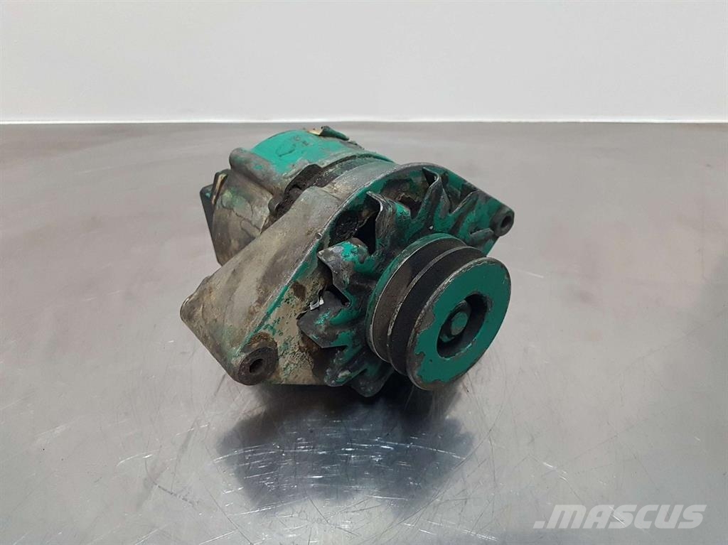 Dynamo 14V 33A-0120339531-Alternator/Lichtmaschine Motores