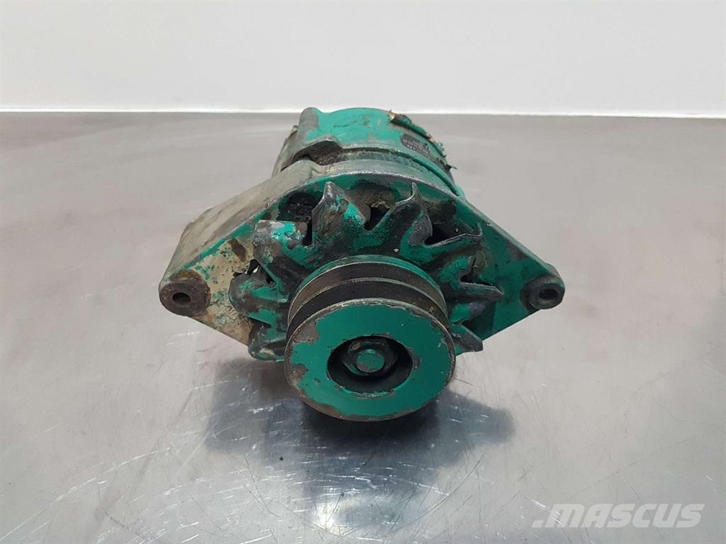 Dynamo 14V 33A-0120339531-Alternator/Lichtmaschine Motores