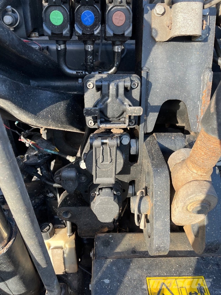 JCB Fastrac 4220 Traktorid