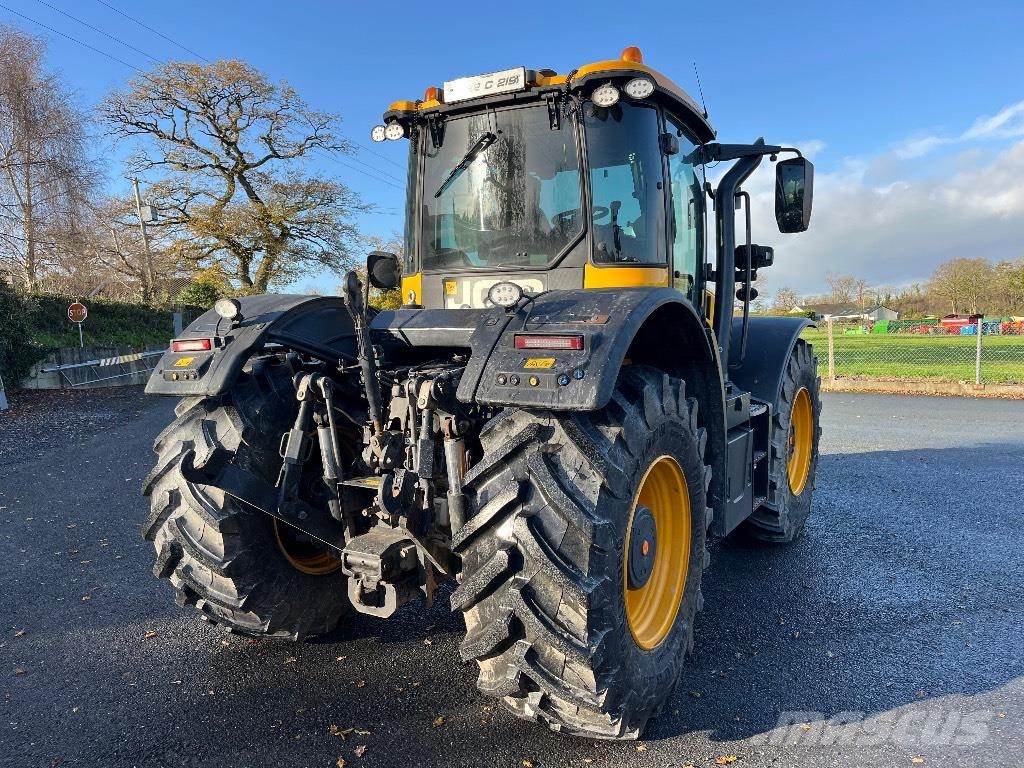 JCB Fastrac 4220 Traktorid
