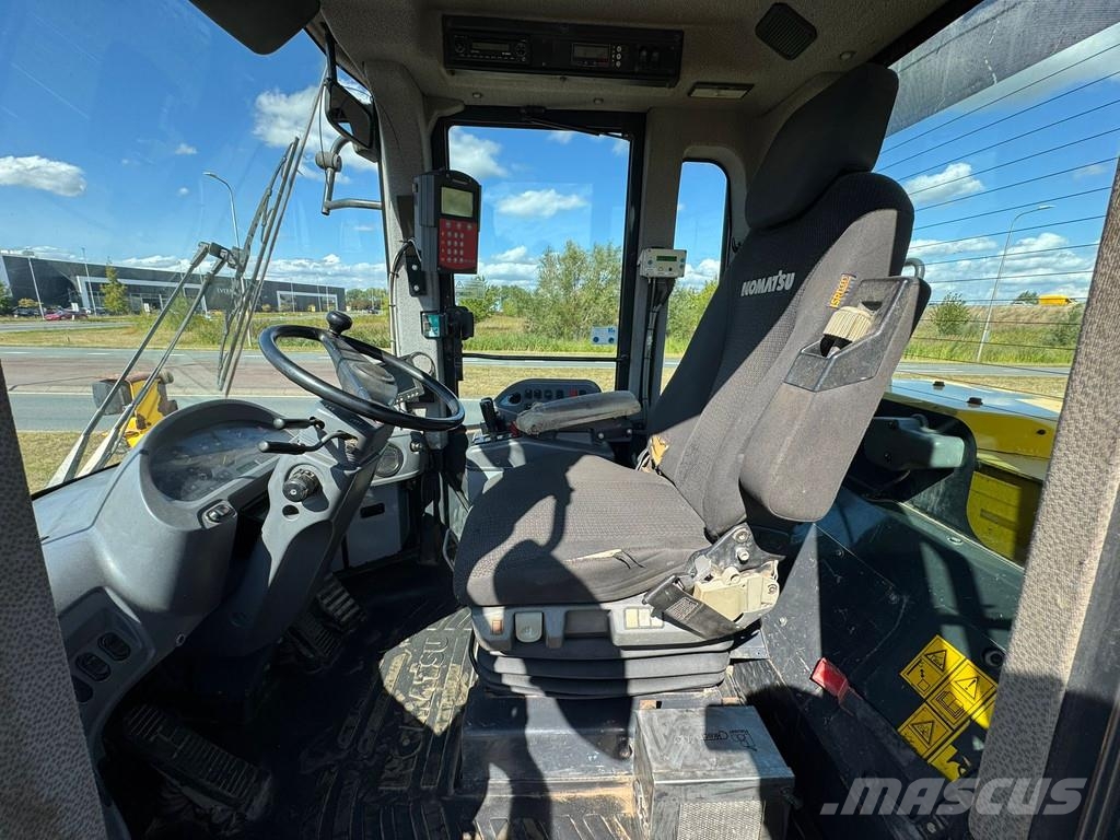 Komatsu WA430-6 Фронтальные погрузчики