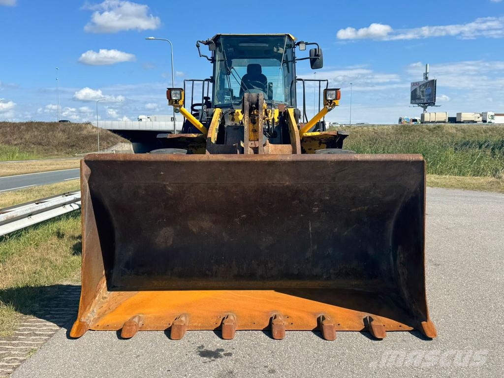 Komatsu WA430-6 Фронтальные погрузчики