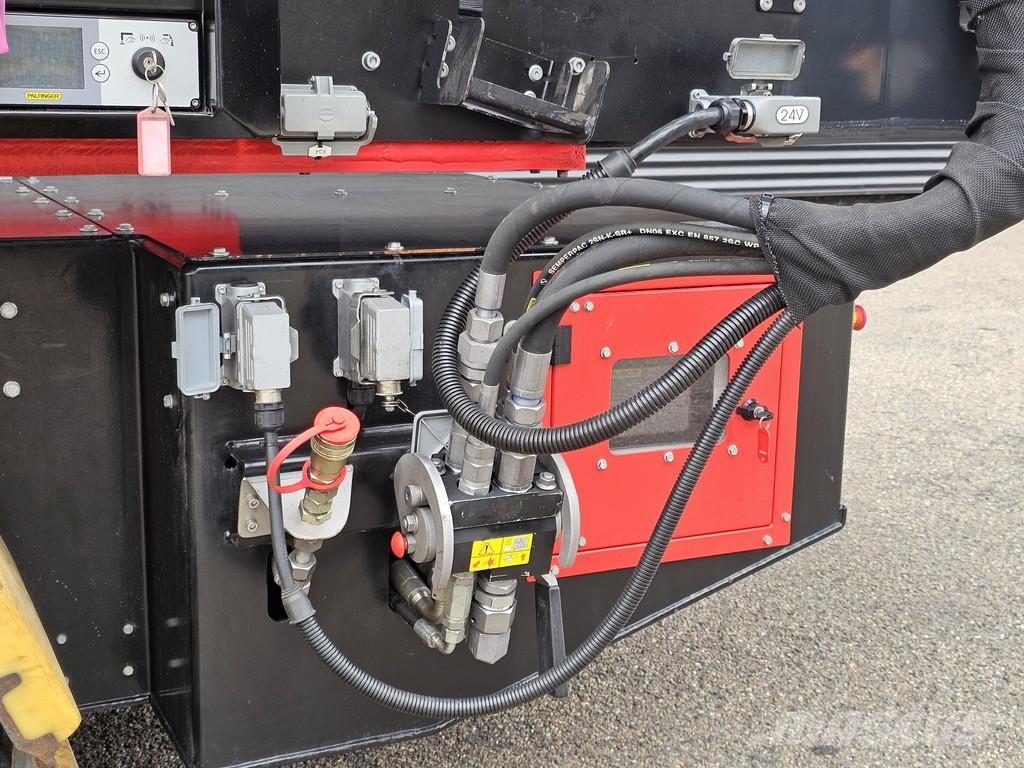 Palfinger CRAWLER PCC 115.002 - 115 tm / WINCH / WORKBASKET Camiones grúa