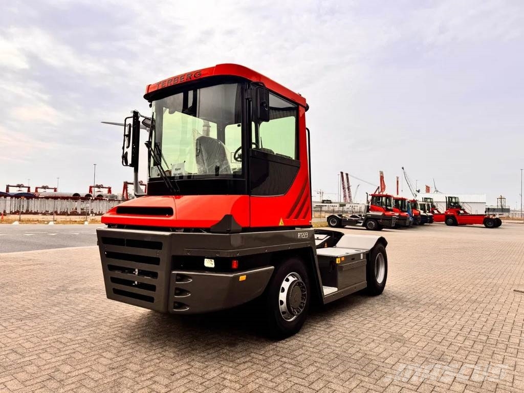 Terberg RT 223 4x4 35t Терминальные тягачи