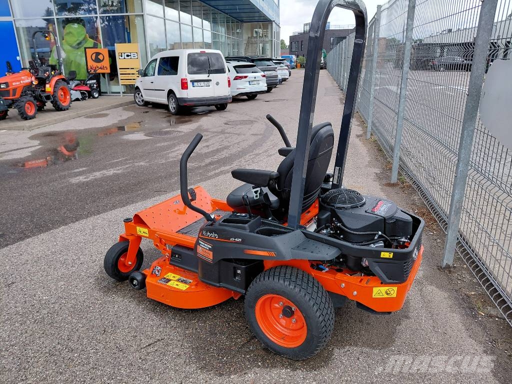 Kubota Z1-421 Zero-turn klippere