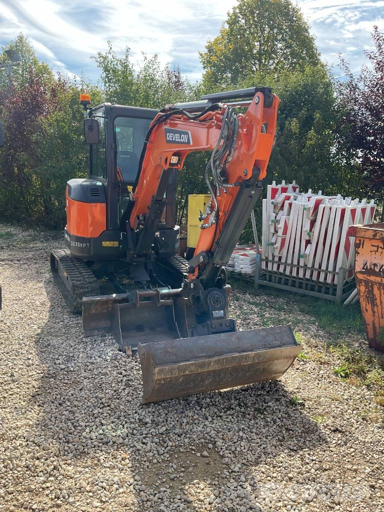 Develon Kurzheckbagger DX 35 Z-7 Crawler excavators