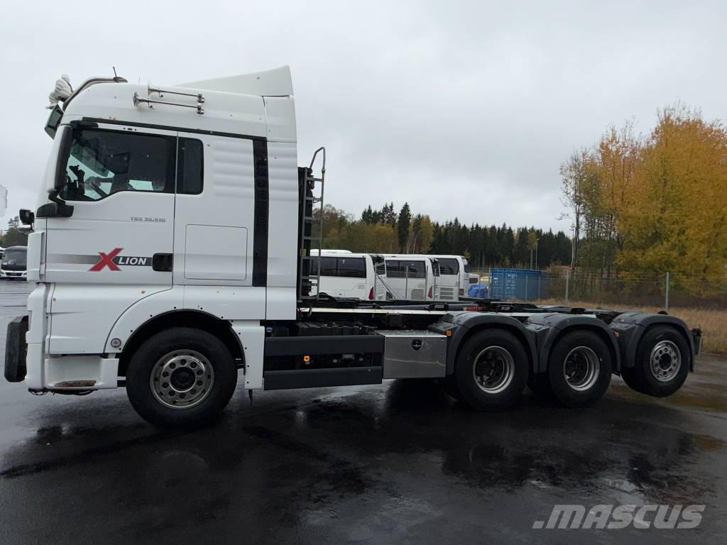 MAN TGX 35.510 8x4-4 BL Tridem HIAB LV plog Lastväxlare/Krokbilar