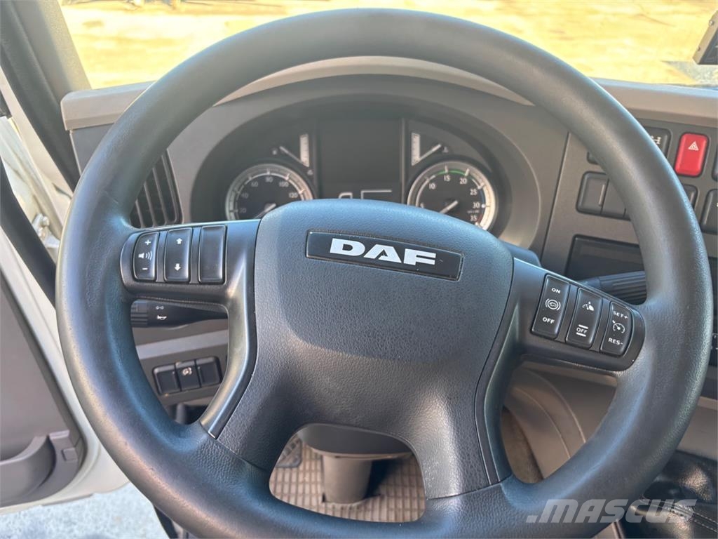 DAF LF 280 FA Trekkers