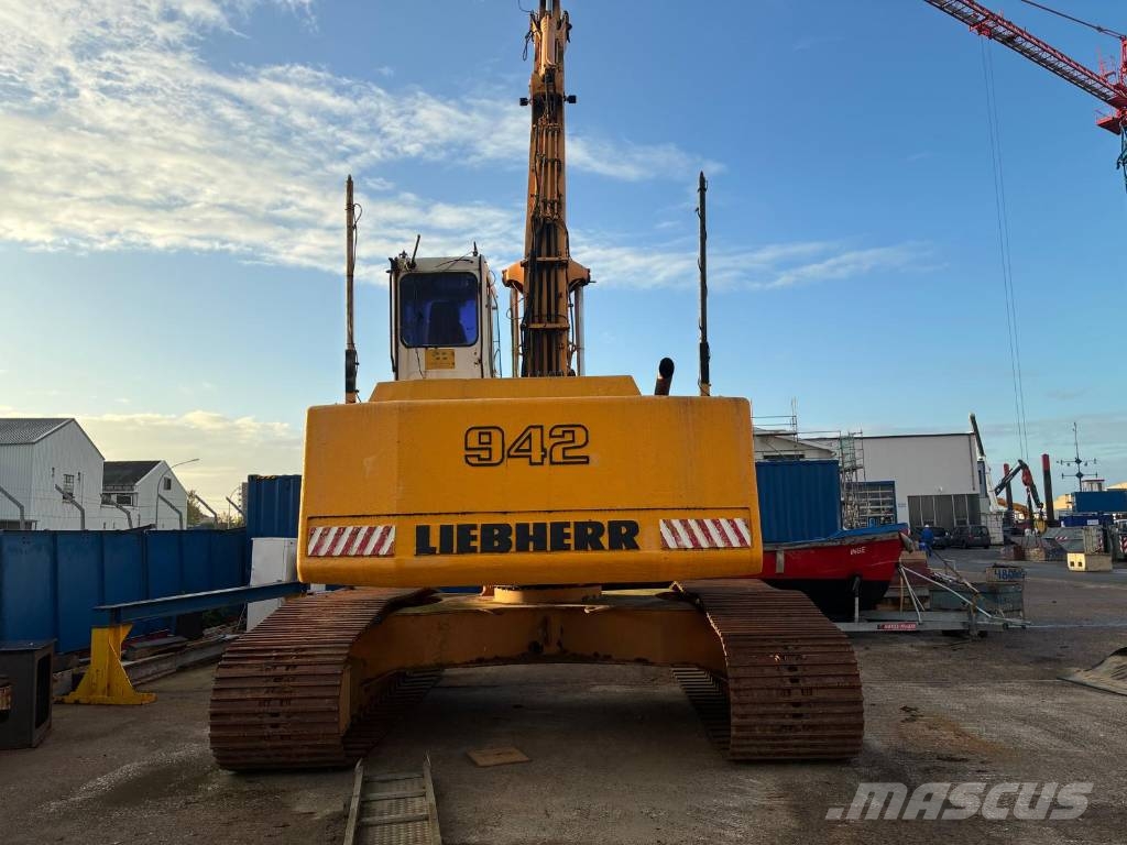Liebherr R942EW Raupenbagger