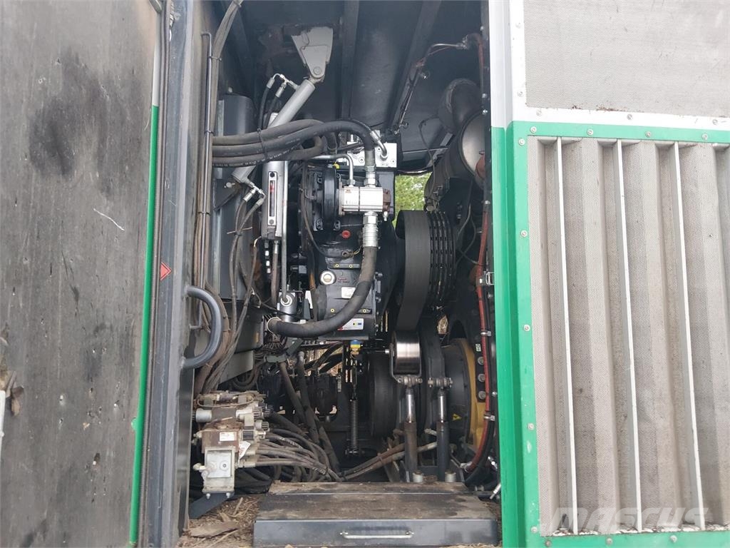 Komptech Crambo 5200 Direct Schredder