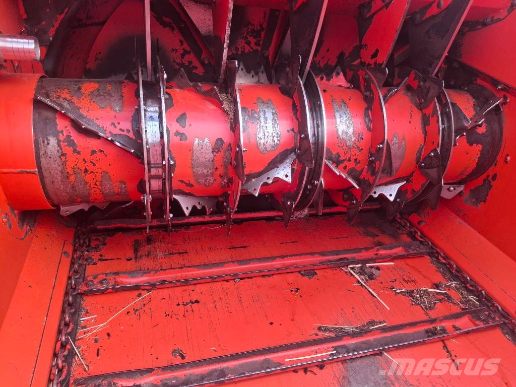 Kuhn 2060 S آلات تمزيق الحزم وتقطيعها ونشرها