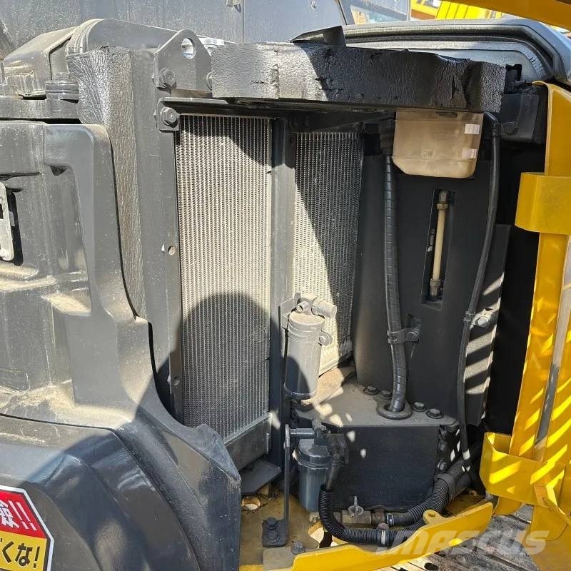 Komatsu PC 40 MR 小型挖土機/掘鑿機<7t(小型挖掘機)