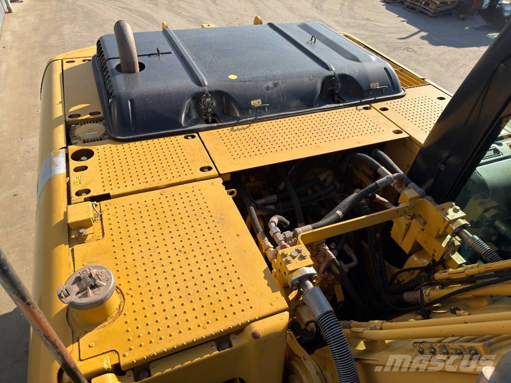 CAT 320D L Crawler excavators