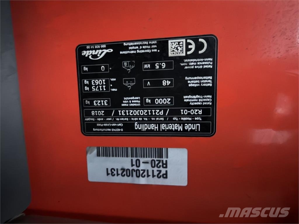Linde R20-01 Ajettavat pinoamisvaunut