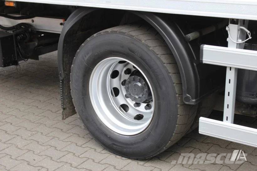DAF CF480 FA TK T-1200R Spectrum – 18T –---R-002 溫控卡車