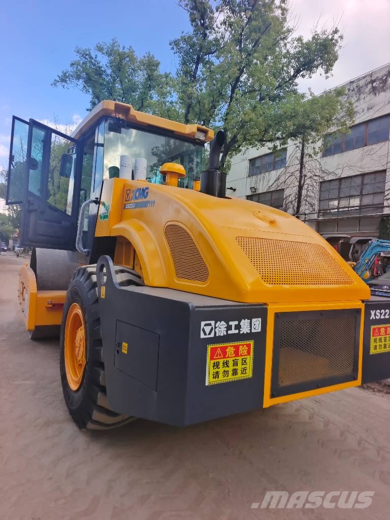 XCMG XS 223 J Shanghai largest supplier Valjci sa jednim bubnjem