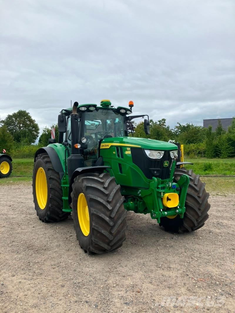 John Deere 6M 165 Tractoren