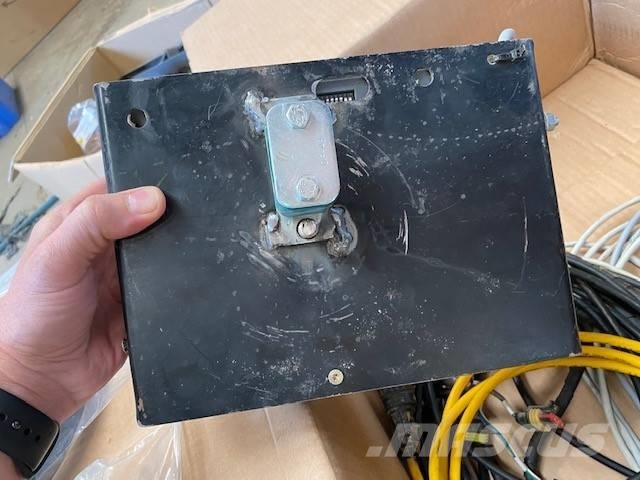 Trimble Loadrite (1746) LR 916 Waage mit Drucker / scale مكونات أخرى