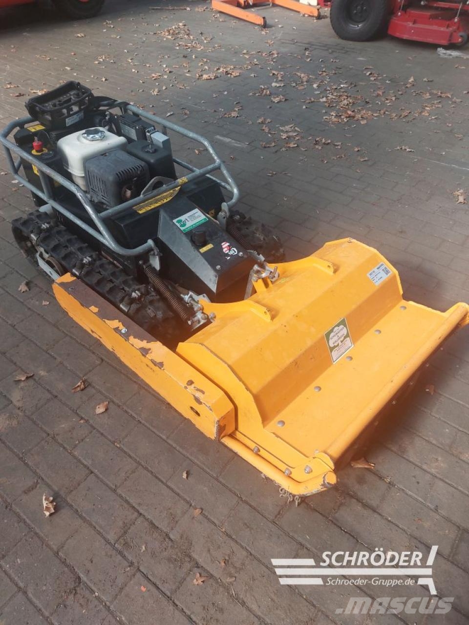 As-Motor MÄHRAUPE 750 RC Muljurniidukid