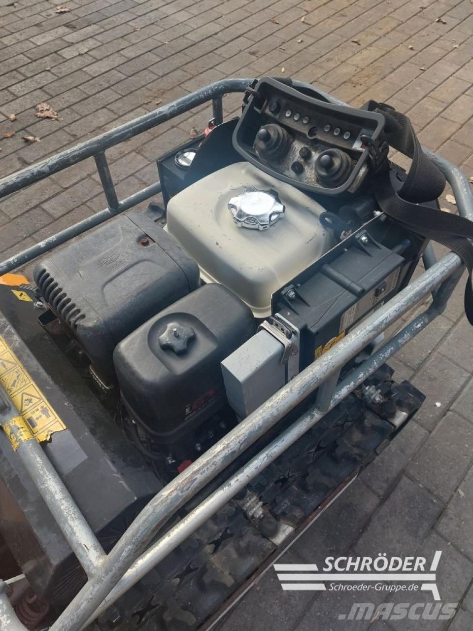 As-Motor MÄHRAUPE 750 RC Muljurniidukid