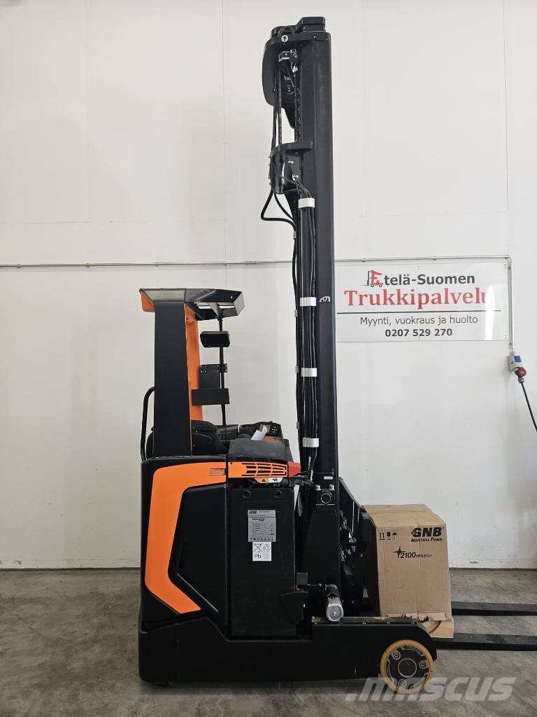 Rocla HX 16 F Reachtruck voor hoog niveau