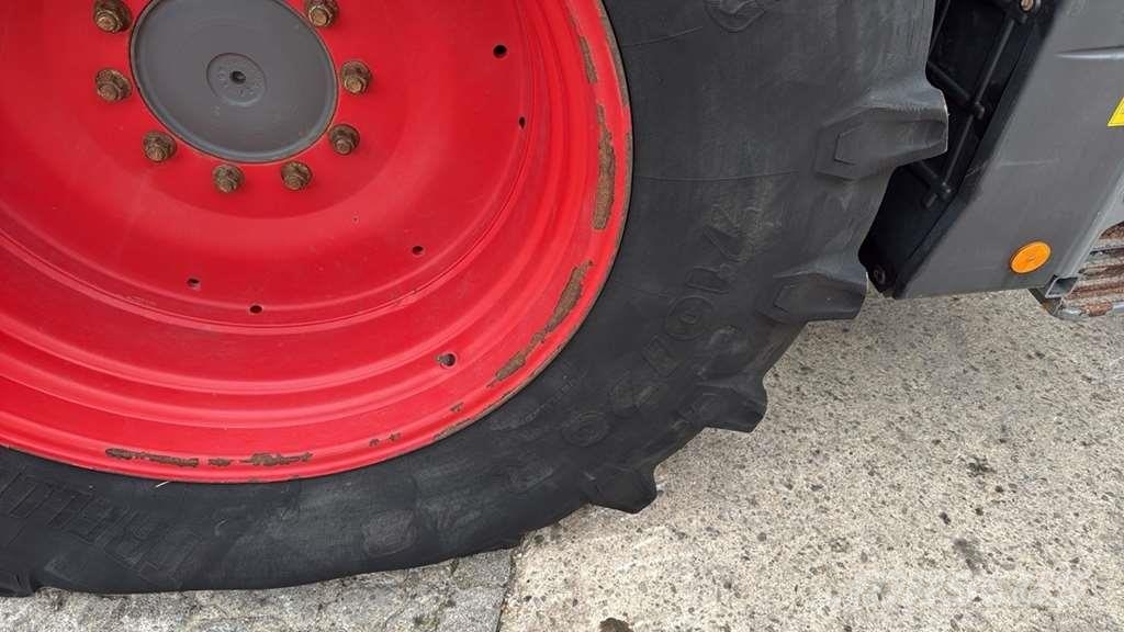 Fendt 722 Vario S 4 Tractor Units