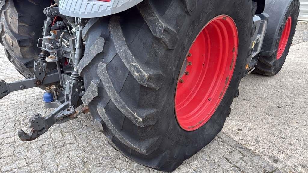 Fendt 722 Vario S 4 Tractor Units