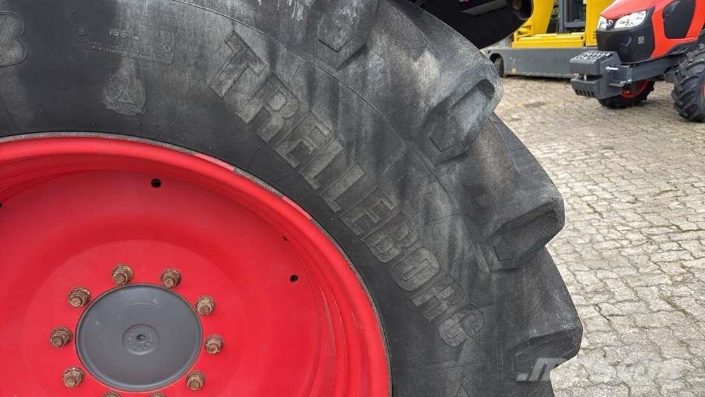 Fendt 722 Vario S 4 Tractor Units