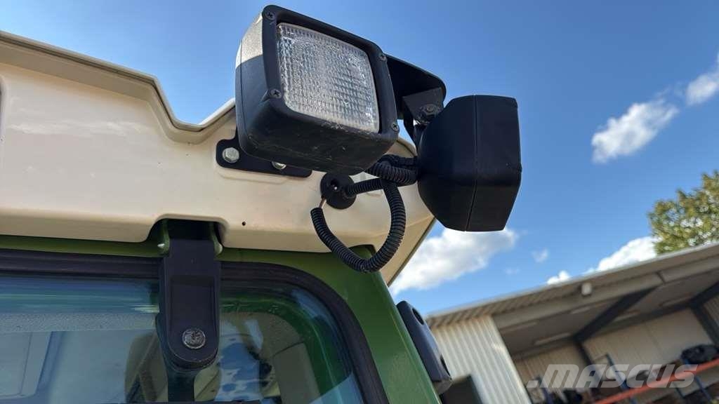 Fendt 722 Vario S 4 Tractor Units