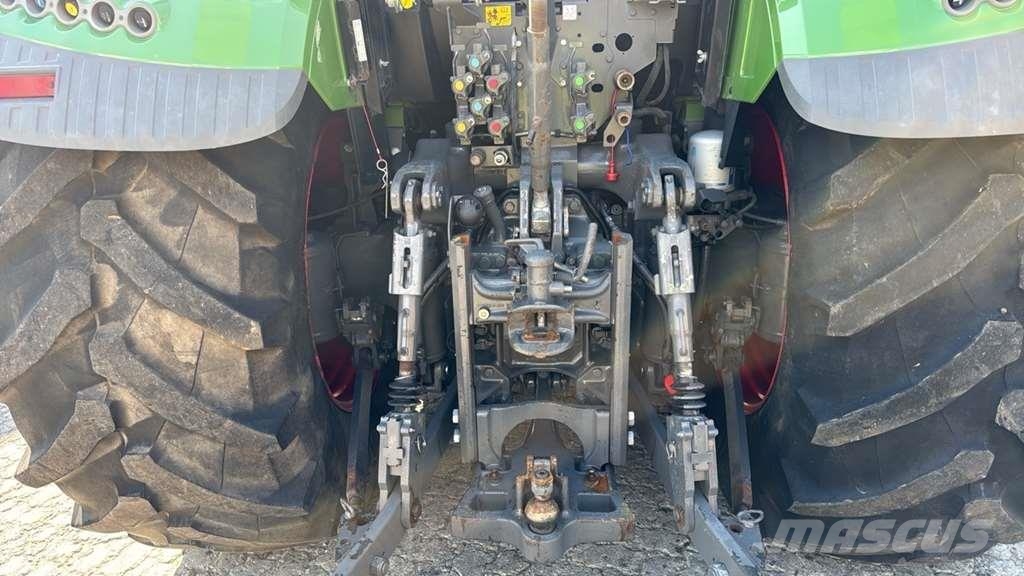 Fendt 722 Vario S 4 Tractor Units