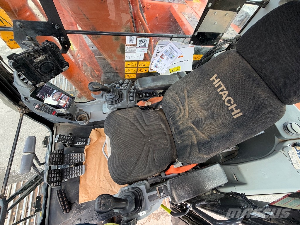 Hitachi ZX130LC-7 (Leica GPS Ready) Raupenbagger