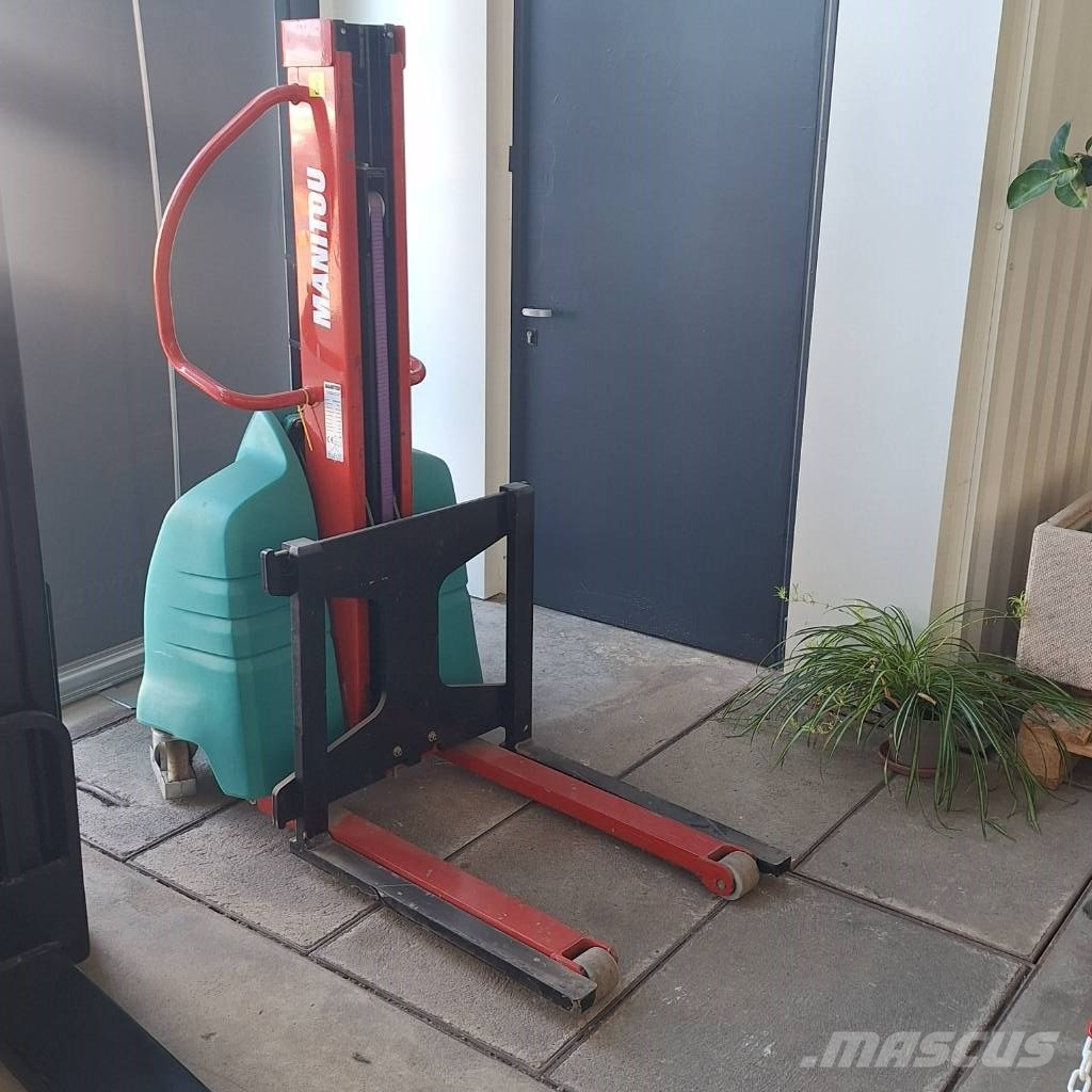 Manitou EB 500 Deichselstapler