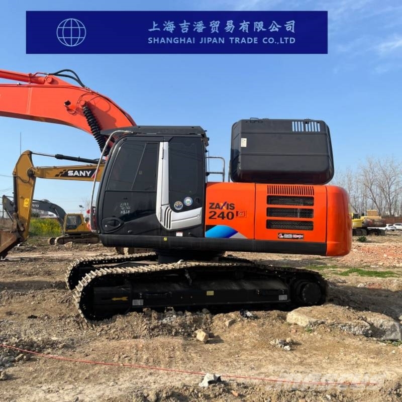 Hitachi ZX 240, 2022, China - Used crawler excavators - Mascus
