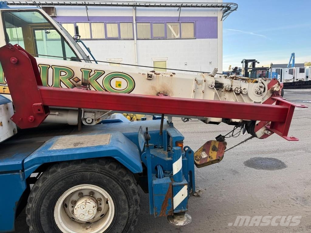 Marchetti MG 12.20 4x4x4 + JIB Raske maastiku tõstukid