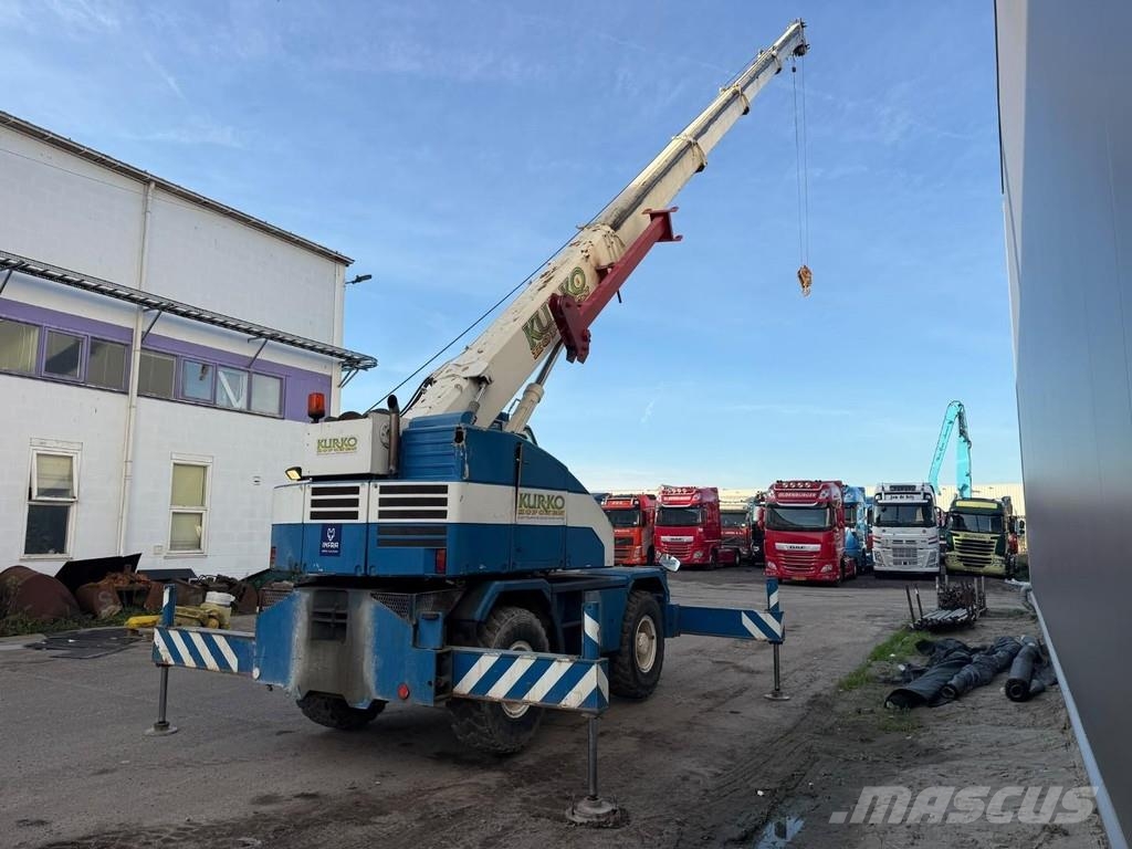 Marchetti MG 12.20 4x4x4 + JIB Raske maastiku tõstukid