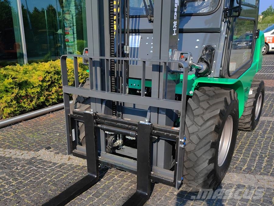 Lonking LG25BT TERRAIN Geländestapler