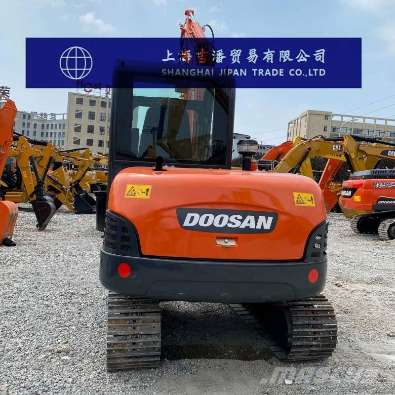 Doosan DH 60 Gravemaskiner på larvebånd